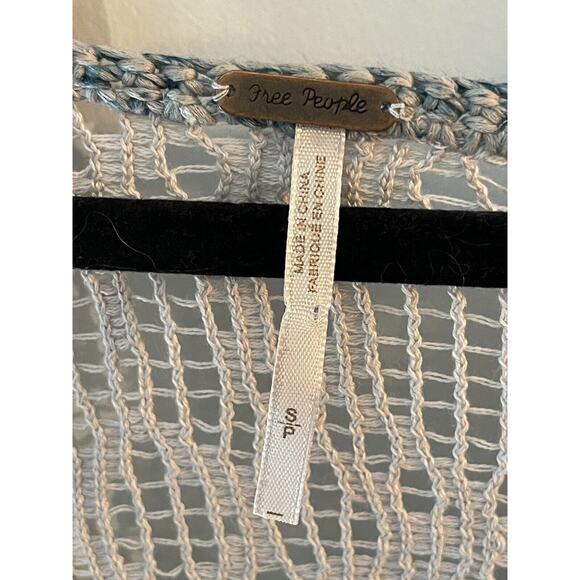 Free People Small Sweater Pullover Loose Open Knit Crochet Lace Boho Festival - Picture 3 of 6